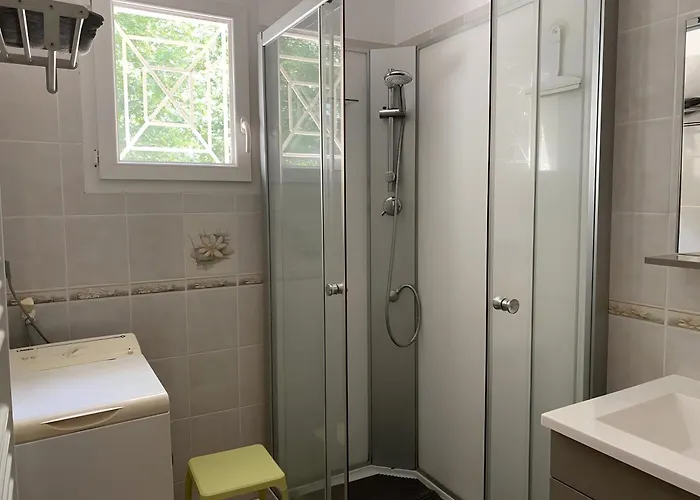 Maison Le Coteau Des Sources * Montpon-Menesterol